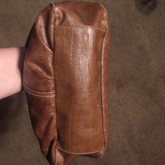 Little Brown Purse 👜 - Picture 4 of 8